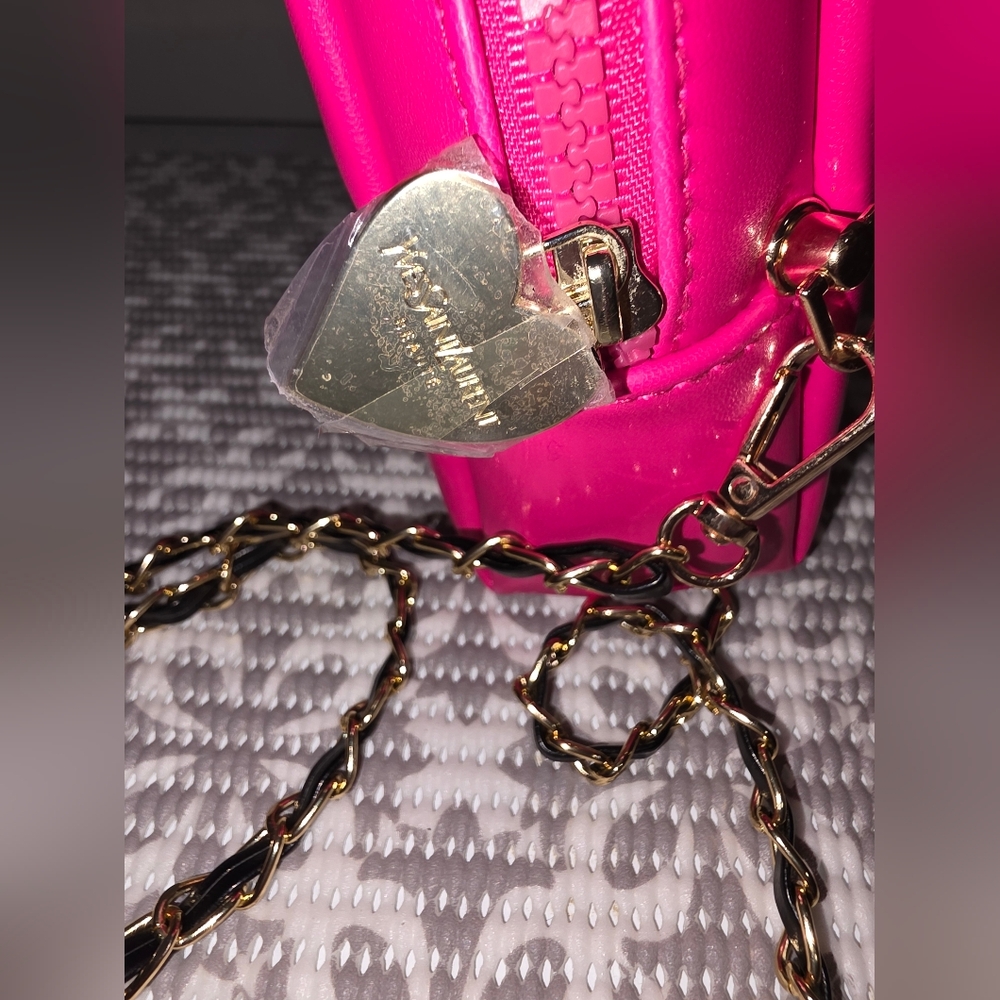 Yves Saint Laurent Pink Crossbody Bag with Gold Chain - Picture 7 of 11